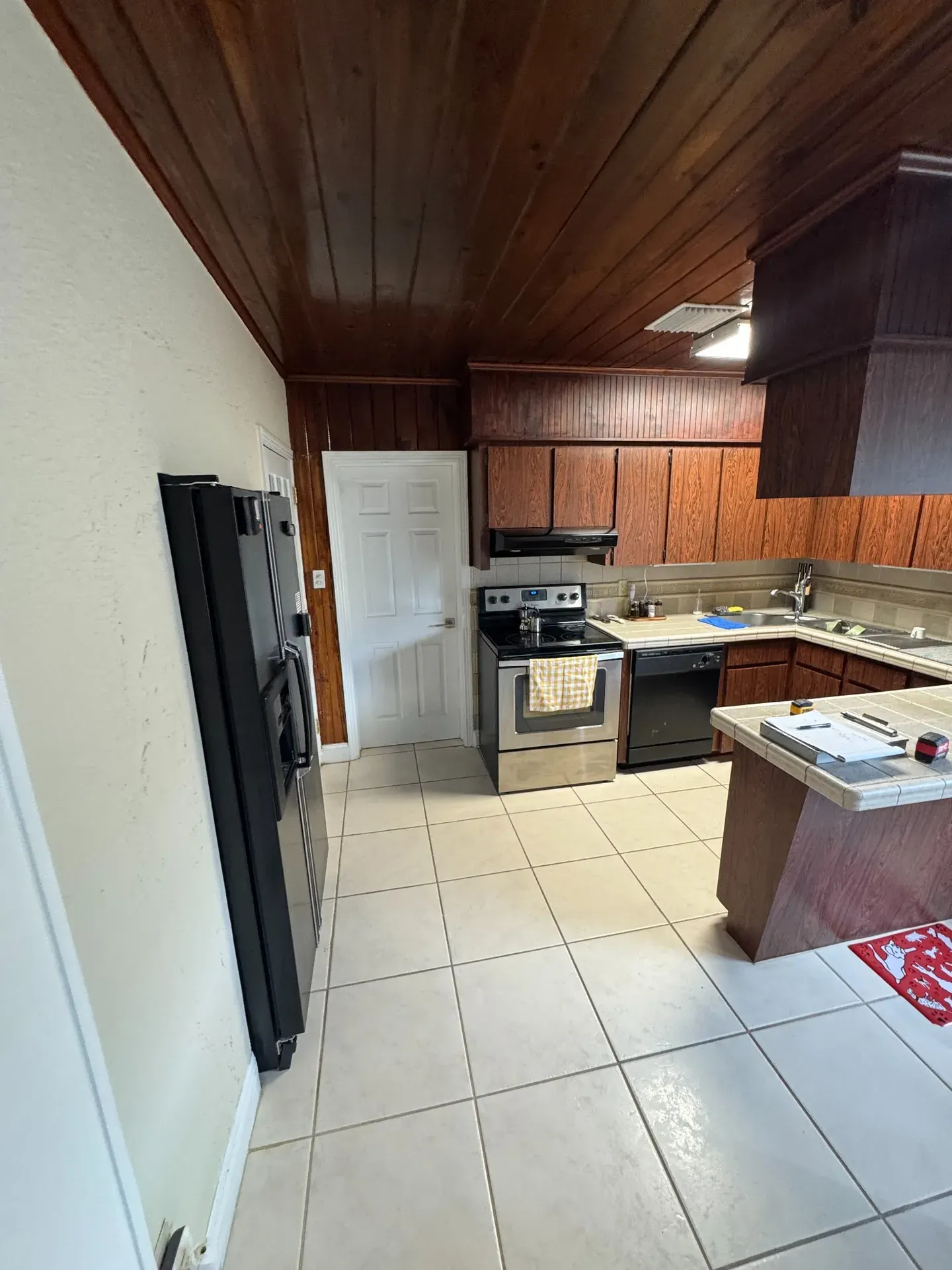Original Tampa kitchen before renovation